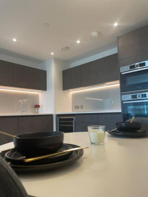Luxury 2 Bedroom Apartment Manchester City Centre Екстер'єр фото