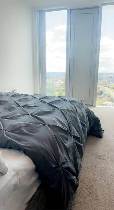 Luxury 2 Bedroom Apartment Manchester City Centre Екстер'єр фото